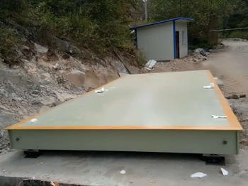 河南奥龙实业3x7m SCS-100吨电子地磅施工案例