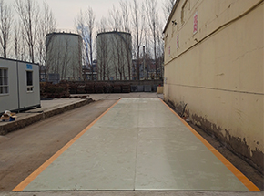 鹤壁市铂鑫建材厂100吨地磅