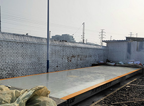 长治市铭钰盛工贸大辛庄养牛场100吨地磅